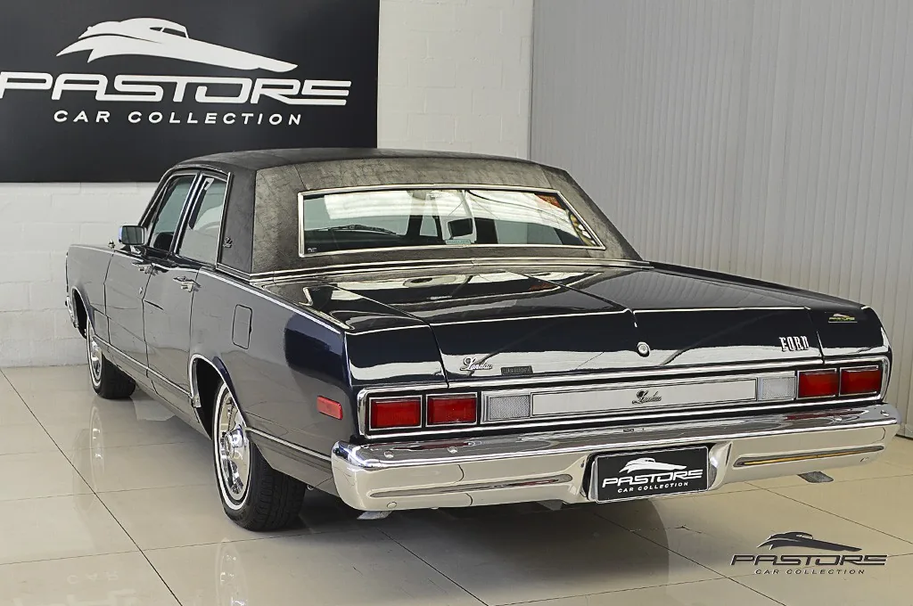 Ford Galaxie Landau