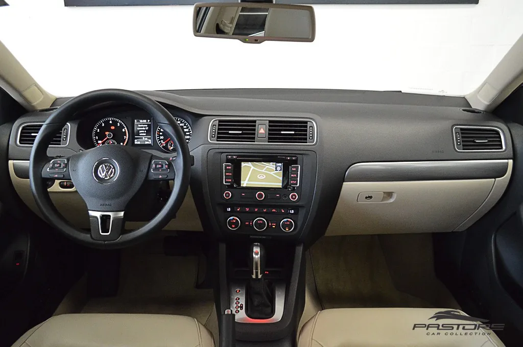 VW Jetta 2.0 TSI