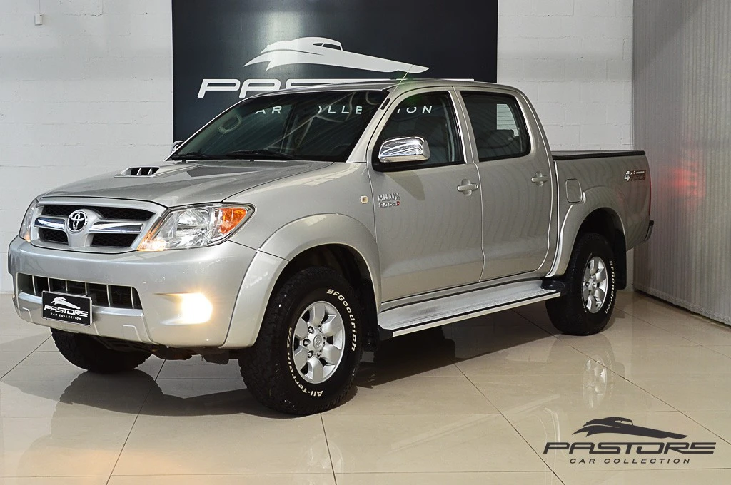 Toyota Hilux CD 4X4 SRV