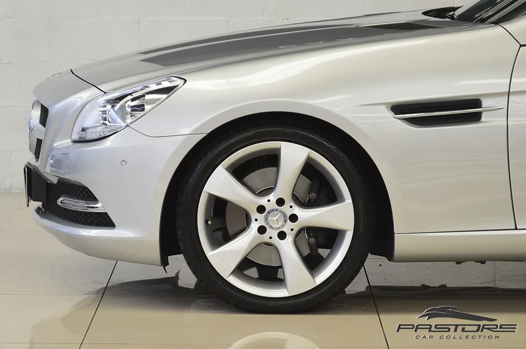Mercedes-Benz SLK 250 CGI Turbo