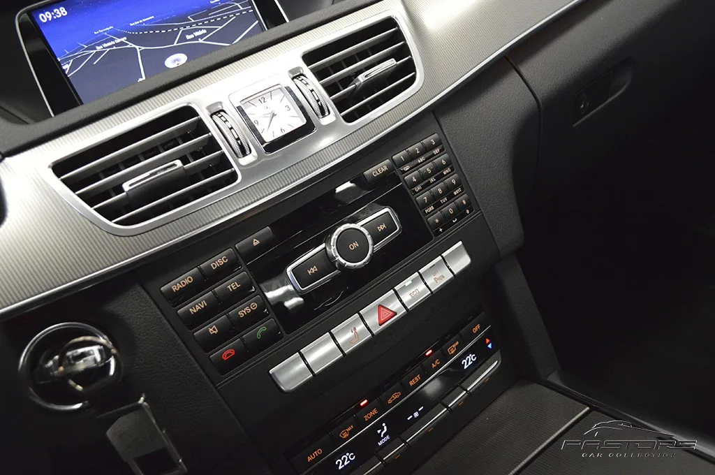Mercedes-Benz E250 Turbo Avantgarde