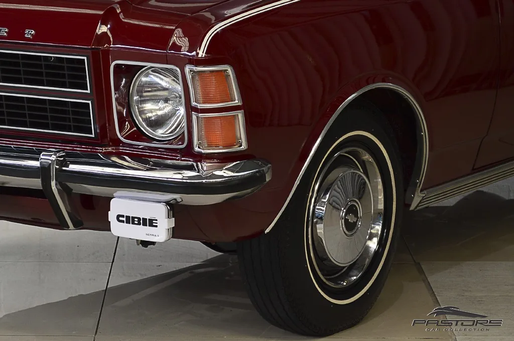 GM Opala Comodoro Château