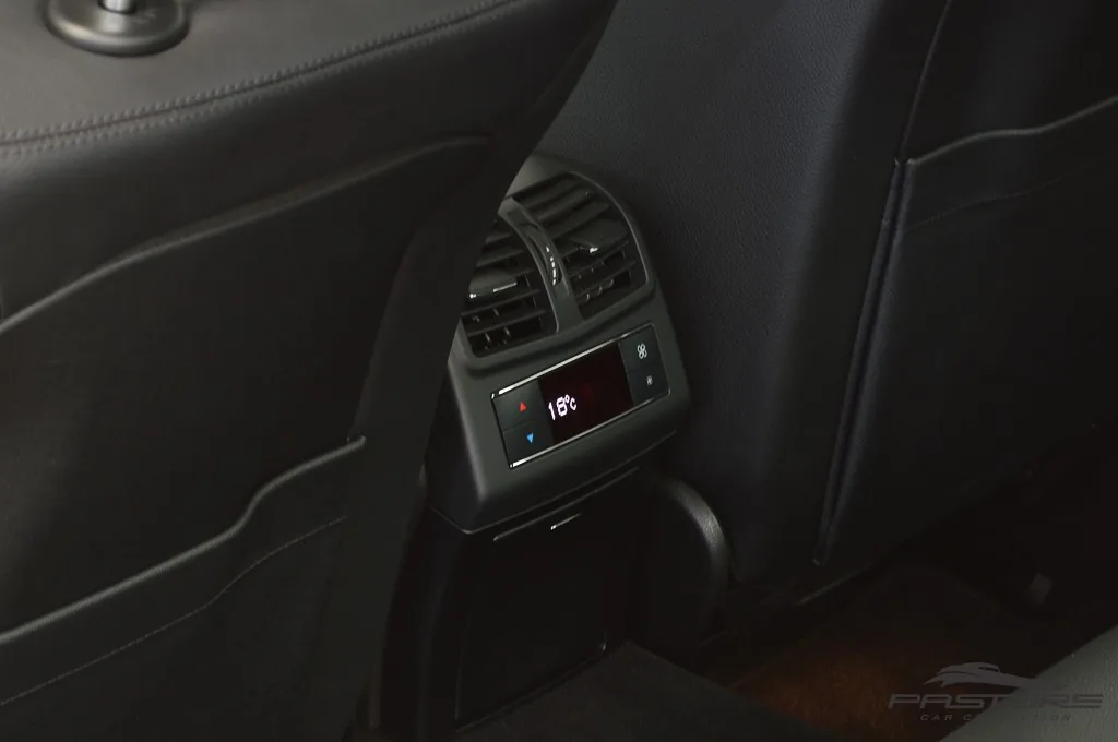 Mercedes-Benz E250 Avantgarde CGI