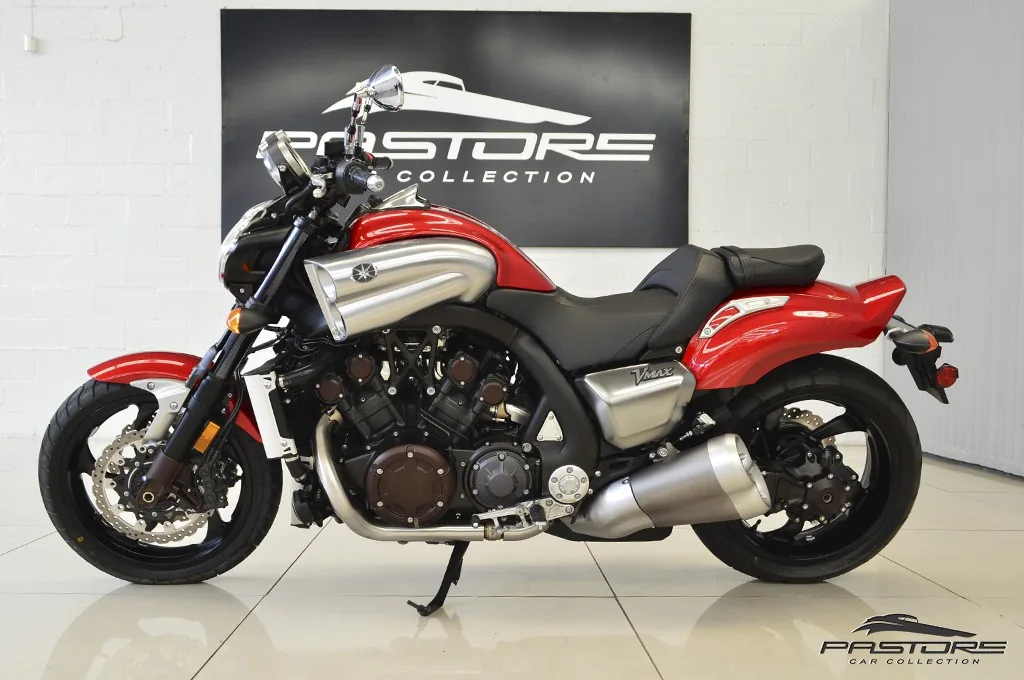 Yamaha V-Max 1800