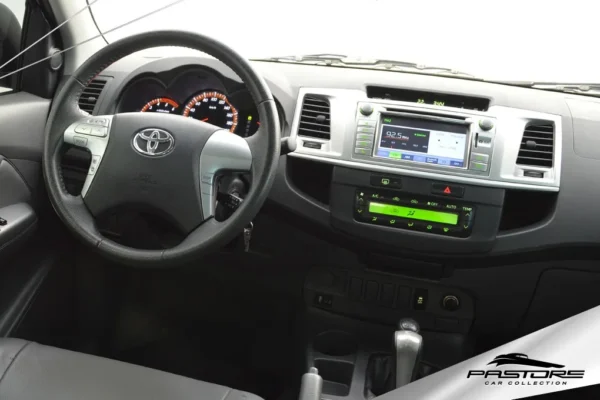 Toyota Hilux CD 4X4 SRV AT