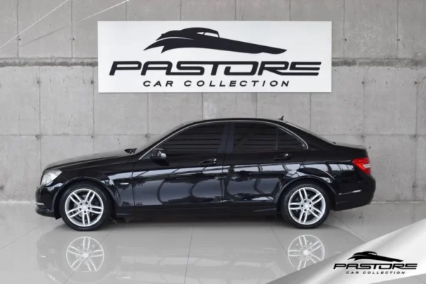 Mercedes-Benz C180 CGI Classic