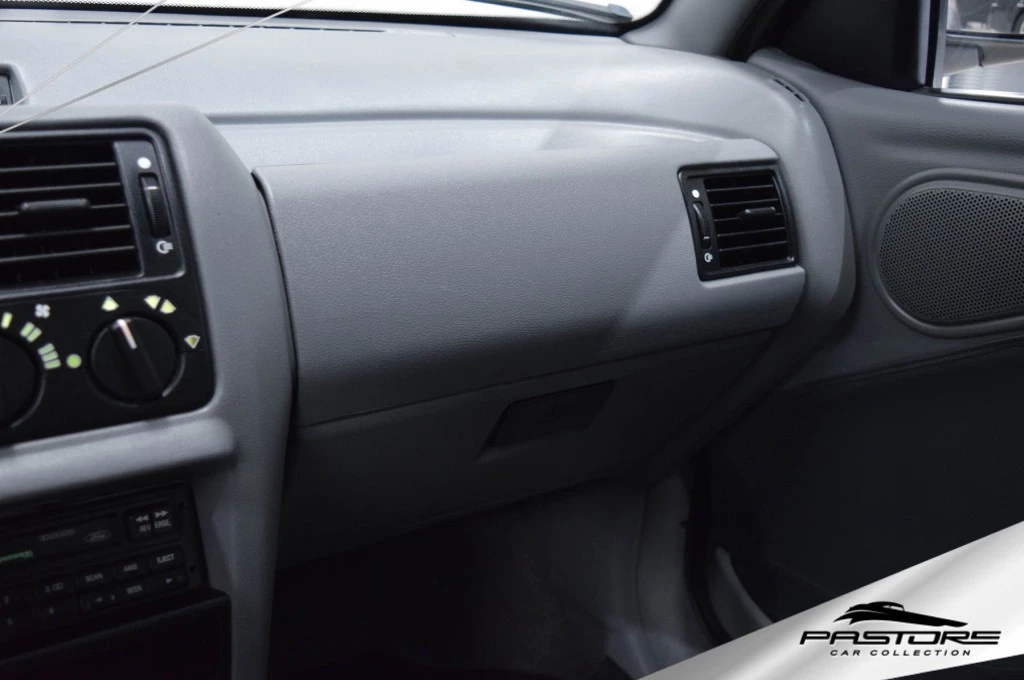 Ford Escort 1.8i GLX