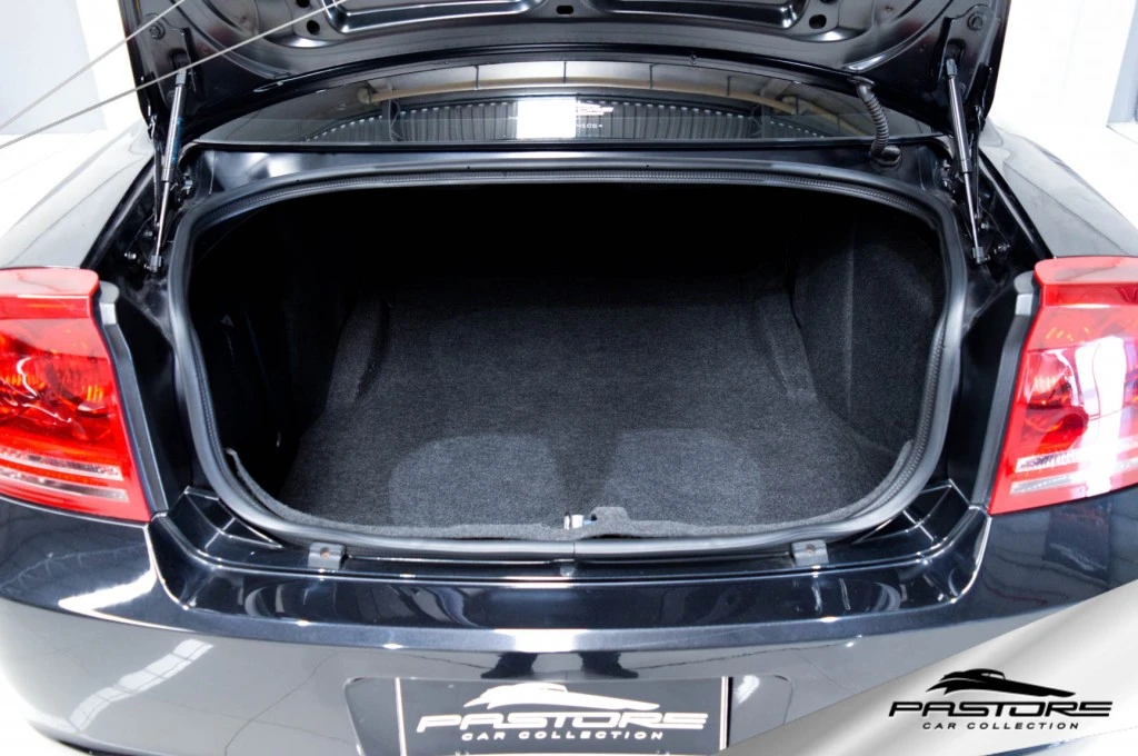 Dodge Charger SRT8 Hemi