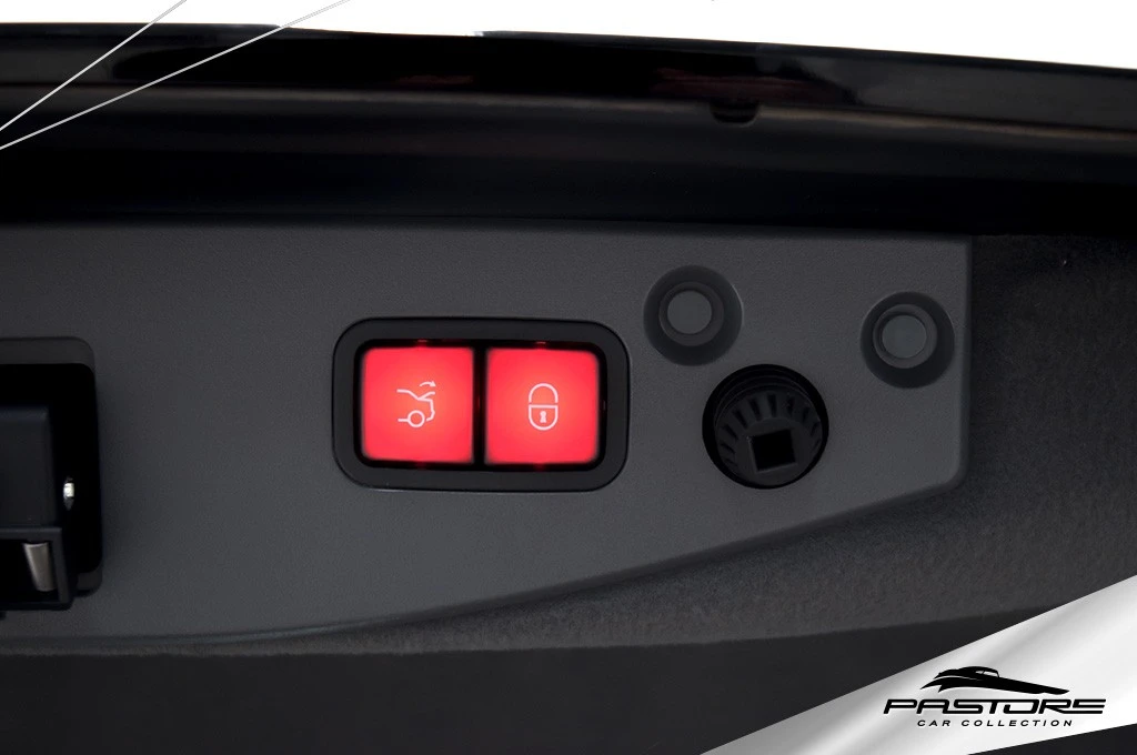 Mercedes-Benz SL 63 AMG