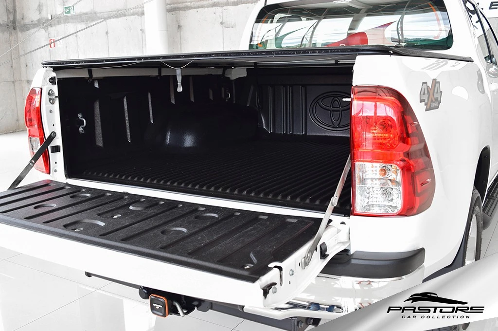 Toyota Hilux SRV CD 4×4