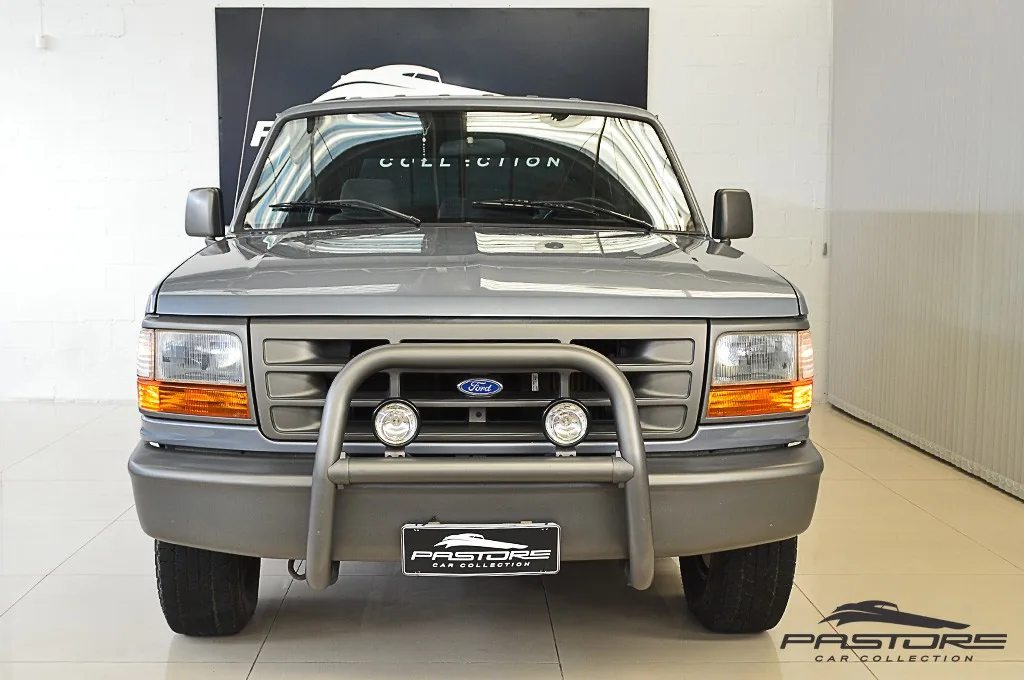 Ford F1000 HSD XL