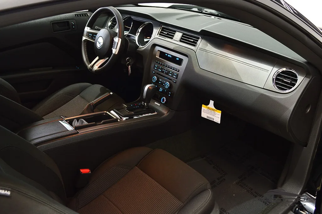 Ford Mustang V6