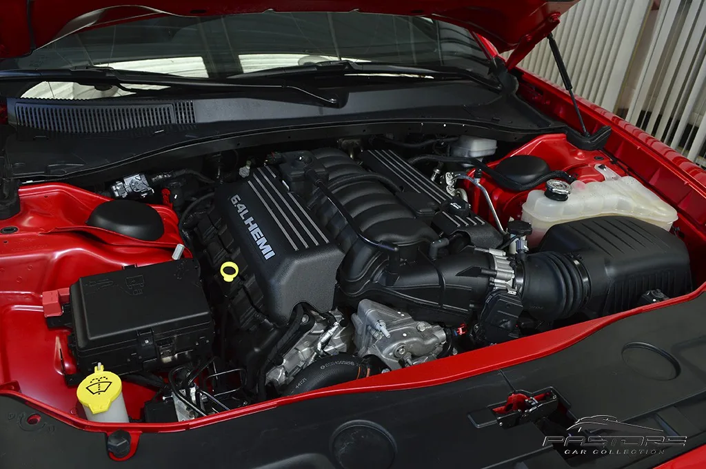 Dodge Charger SRT8