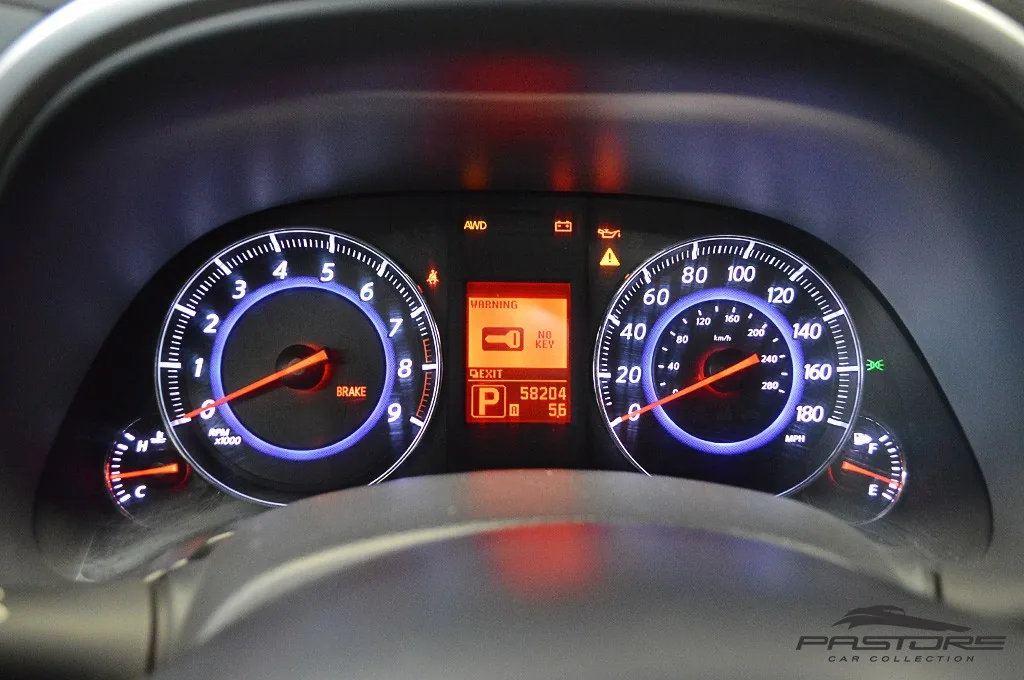 Infiniti FX35 AWD