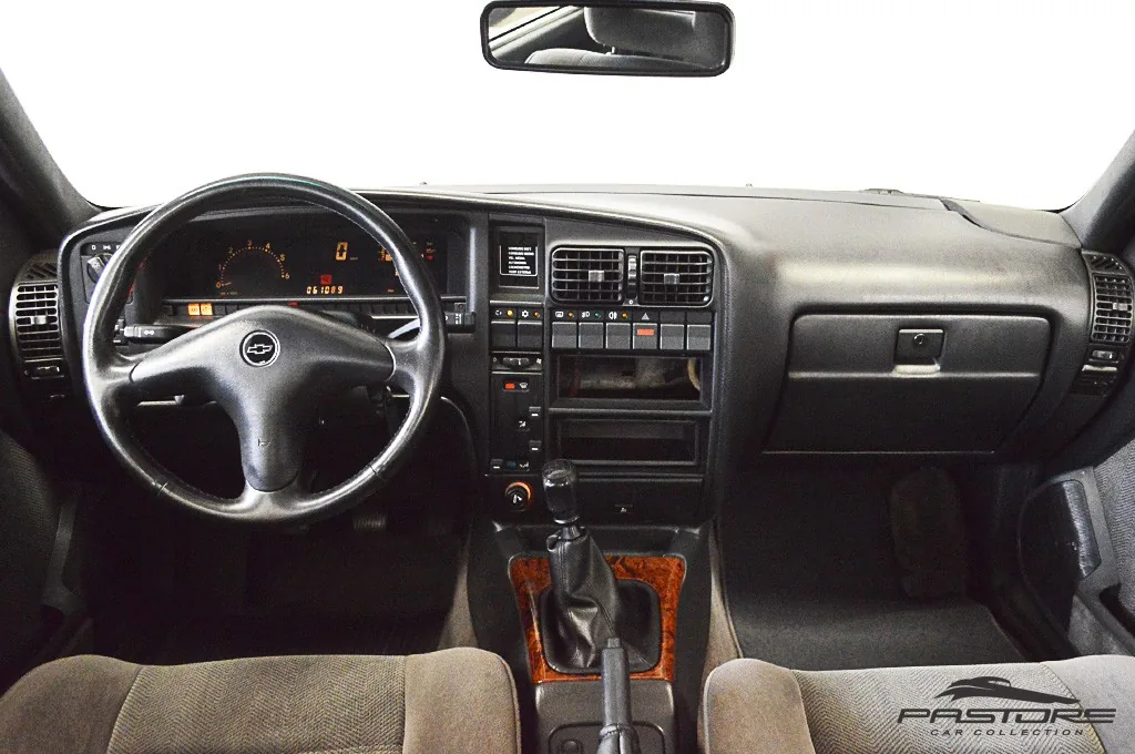 GM Omega CD 4.1