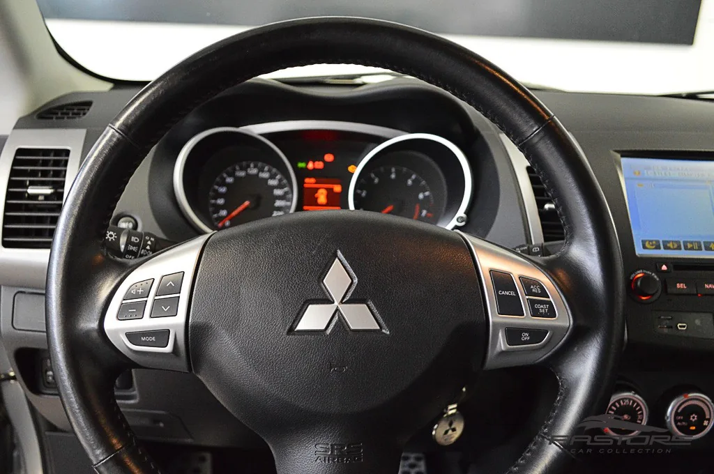 Mitsubishi Outlander 2.4 AWD