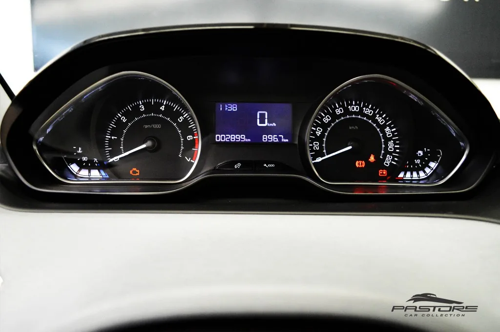 Peugeot 208 Allure 1.5