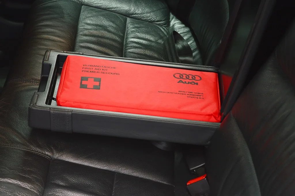 Audi A4 2.4 V6