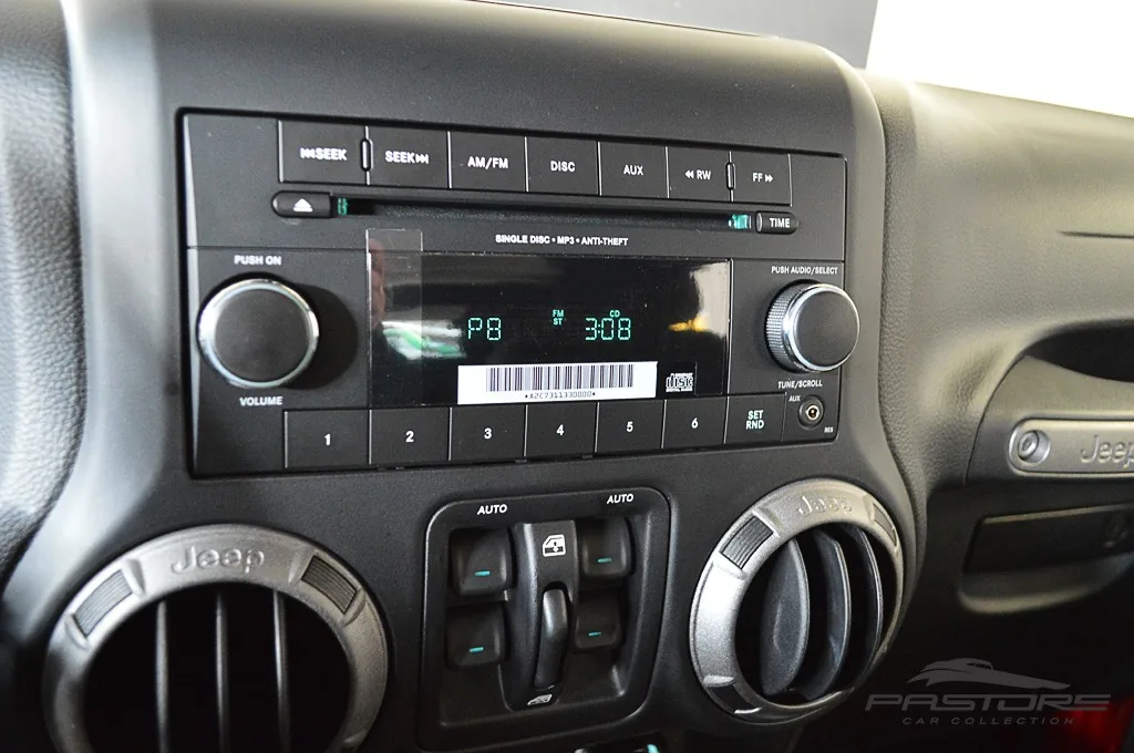 Jeep Wrangler Unlimited Sport