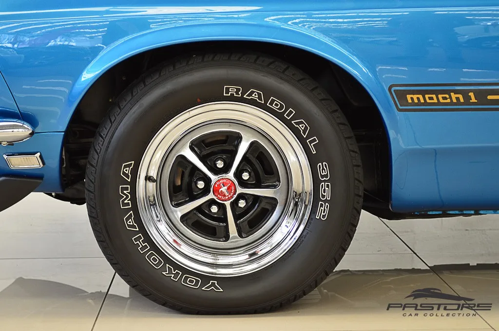 Ford Mustang Mach 1