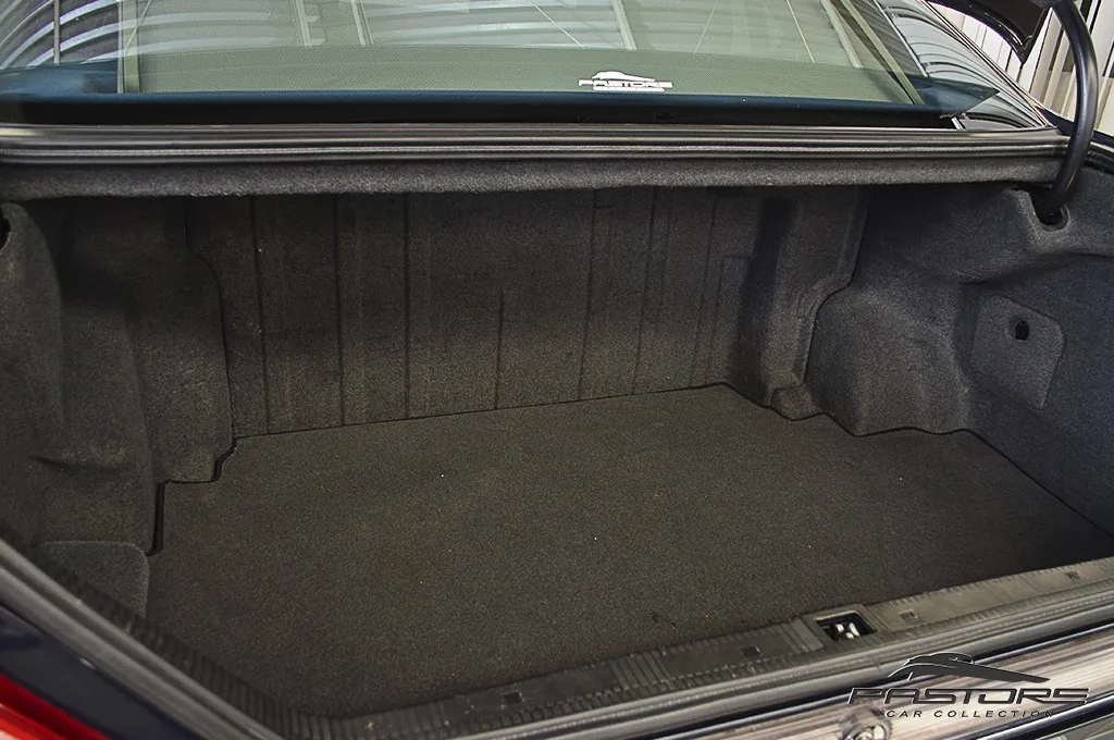 Mercedes-Benz S500 Sedan