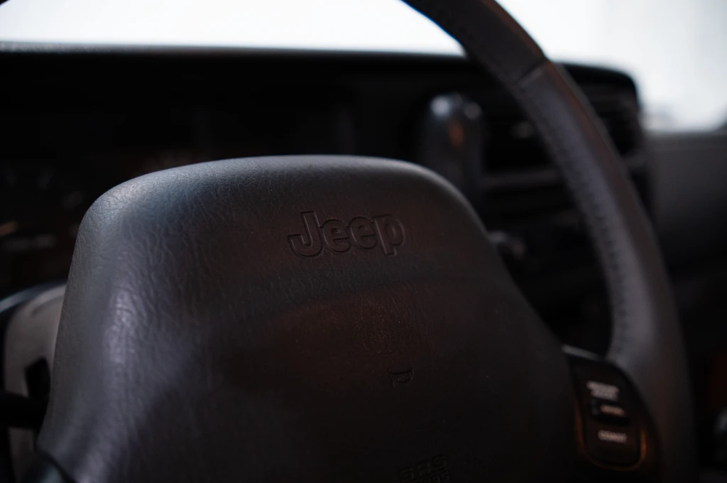 Jeep Jeep Cherokee Sport