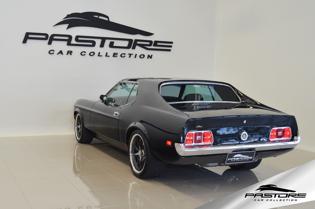 Ford Mustang Grande (R. Yates)
