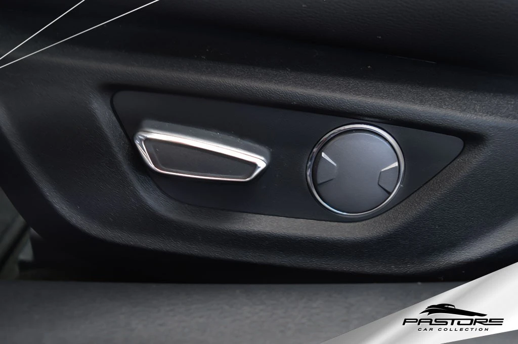 Ford Mustang GT Premium 5.0 V8