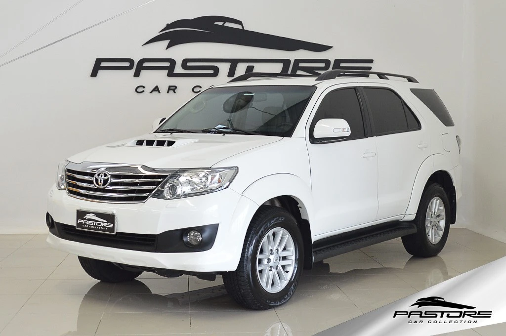 Toyota Hilux SW4 SRV 3.0 D-4D AT