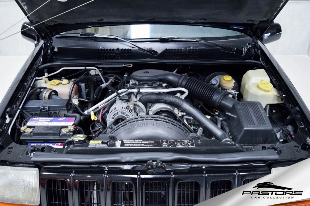 Jeep Grand Cherokee Limited V8 4×4