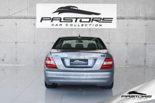 Mercedes-Benz C180 CGI Classic