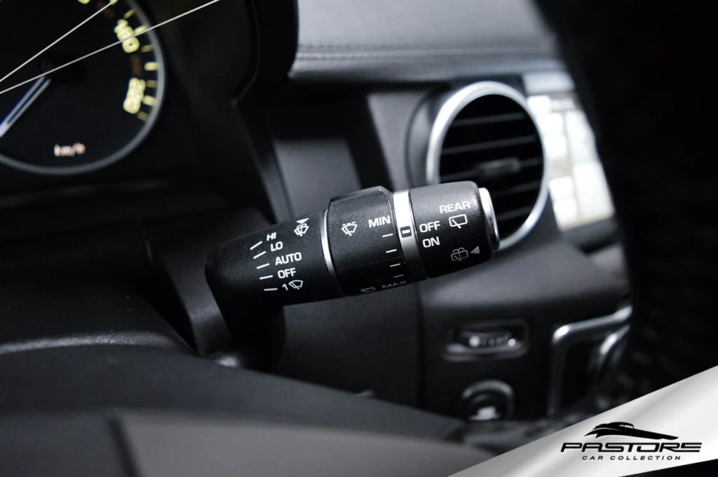 Land Rover Discovery 4 SDV6 SE