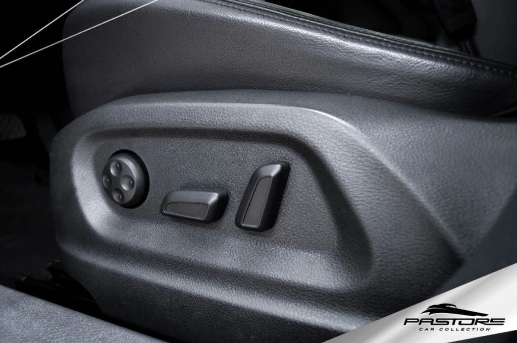 VW Tiguan 2.0 TSI 4Motion