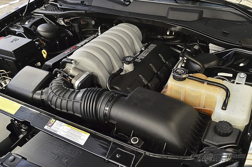 Chrysler 300C SRT8
