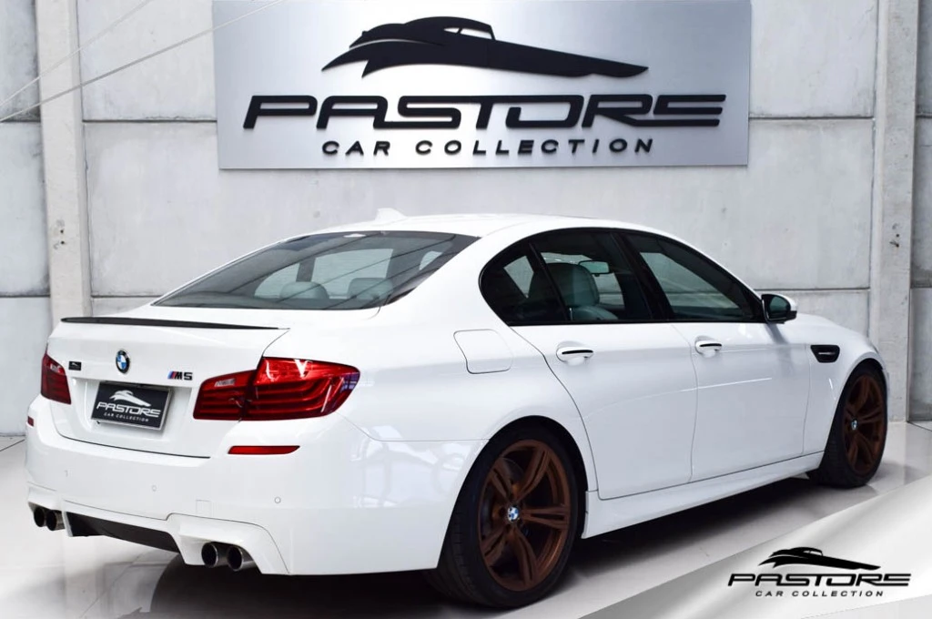 BMW M5 F10