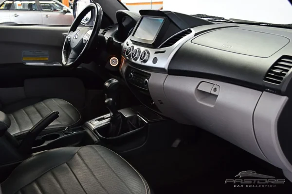 Mitsubishi L200 Triton HPE