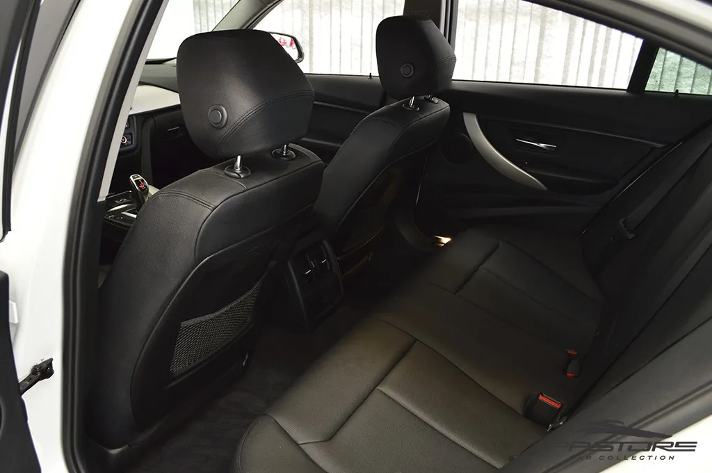 BMW 320i Active Flex