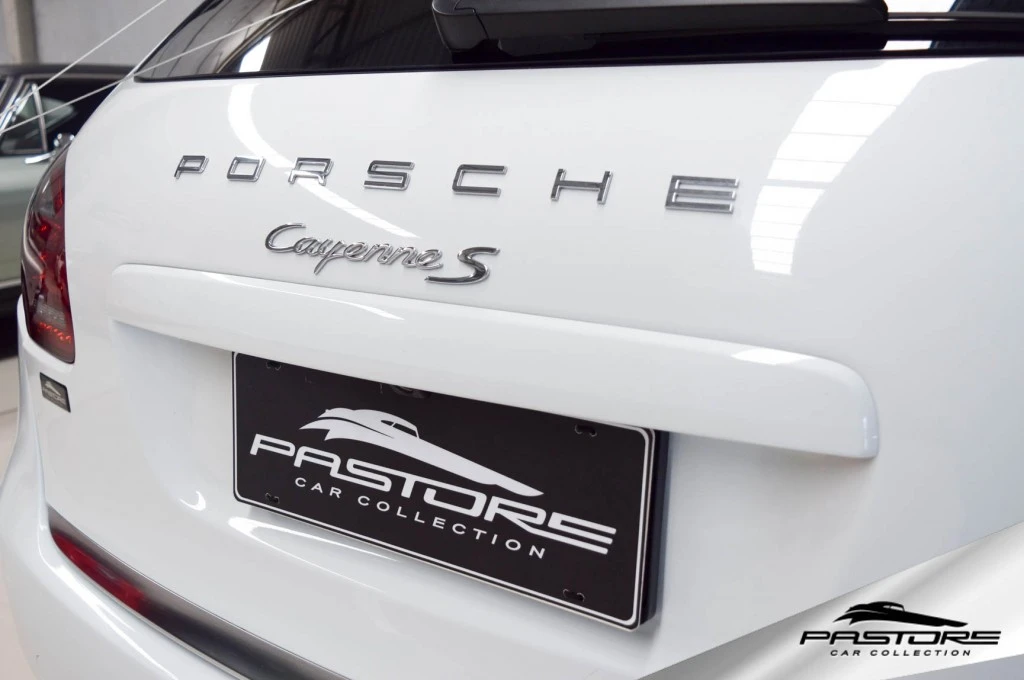 Porsche Cayenne S 4.8 V8