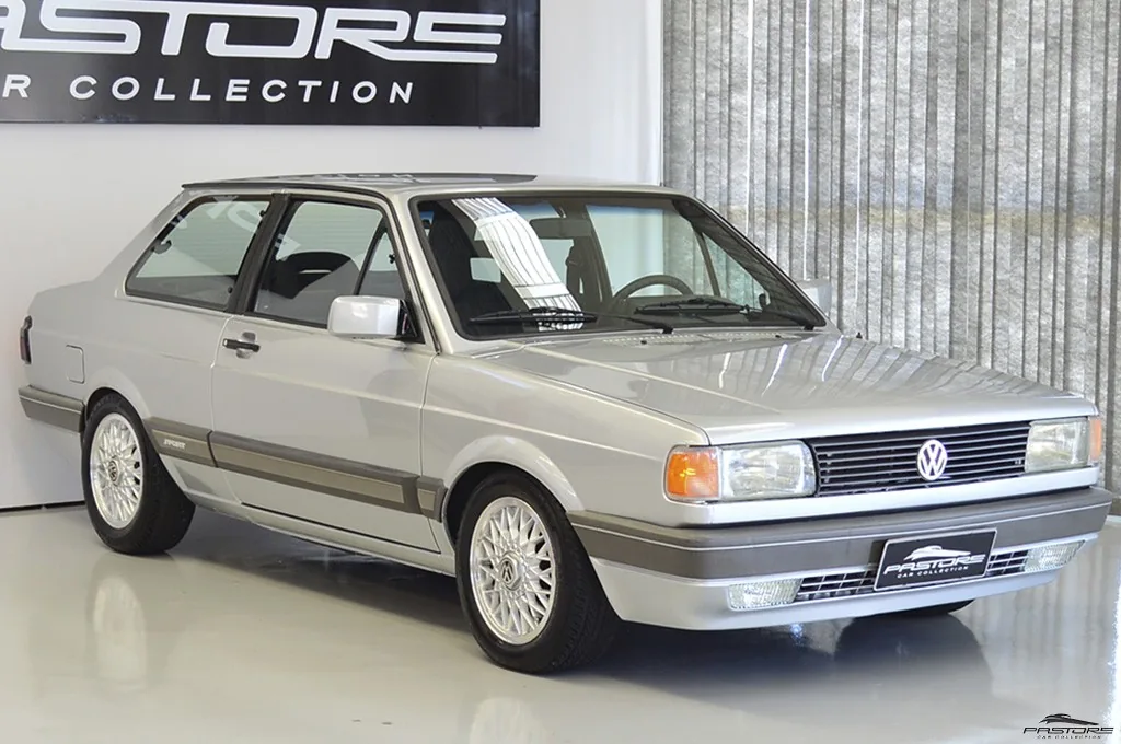 VW Voyage Sport