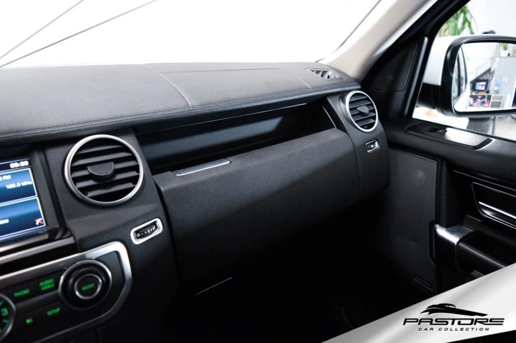 Land Rover Discovery 4 SDV6 SE