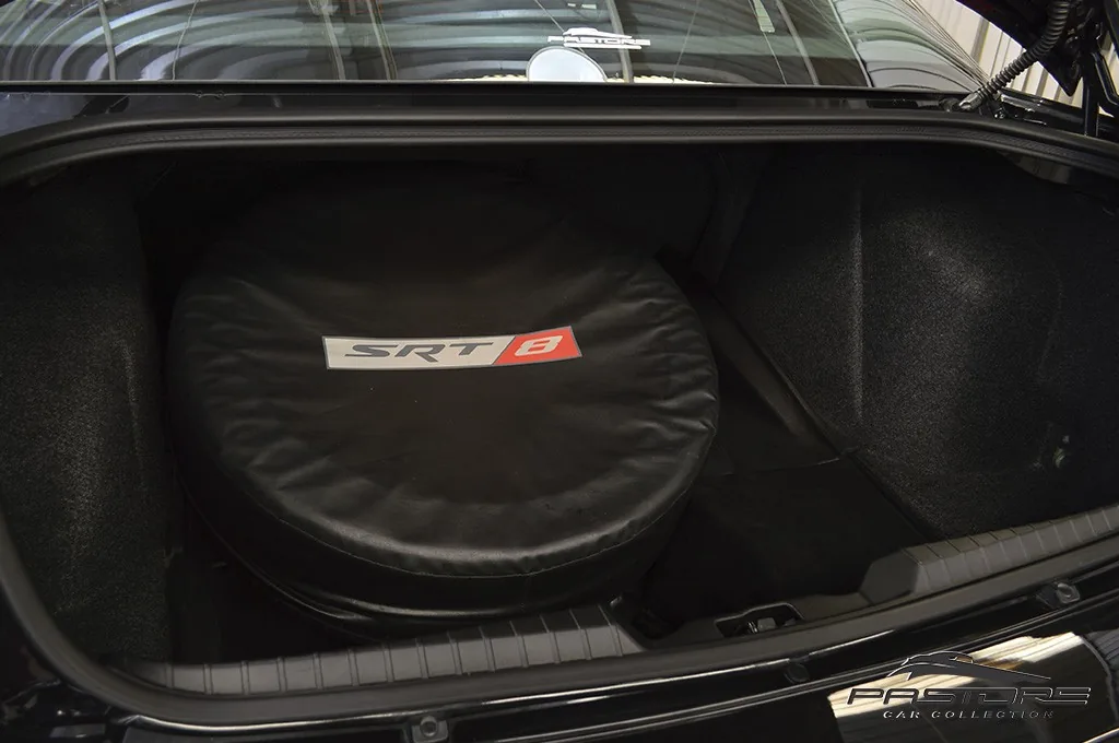 Chrysler 300C SRT8