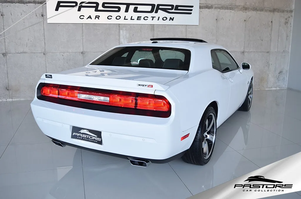 Dodge Challenger SRT8