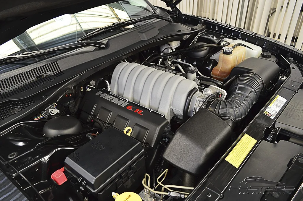 Chrysler 300C SRT8
