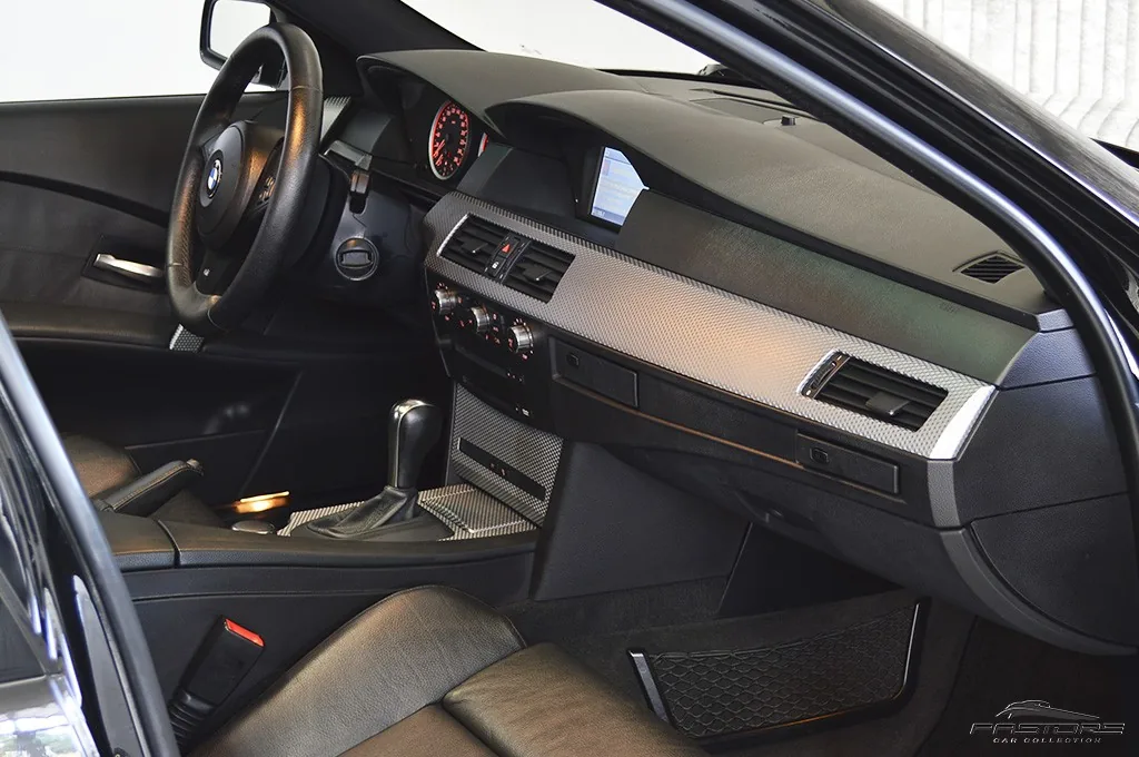 BMW 550i