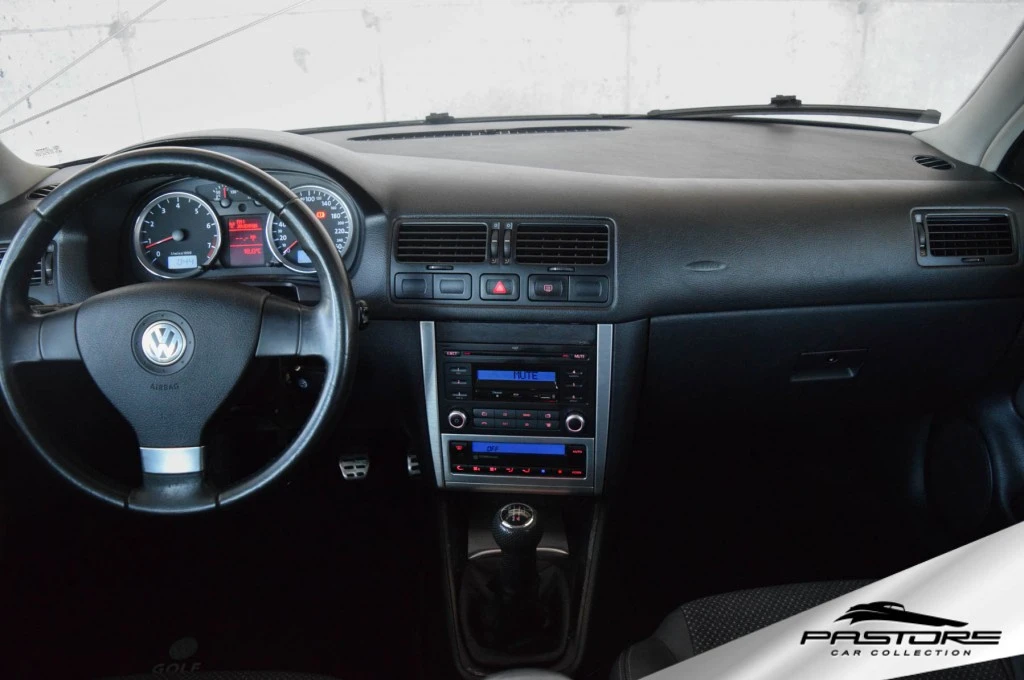 VW Golf 1.6 Sportline