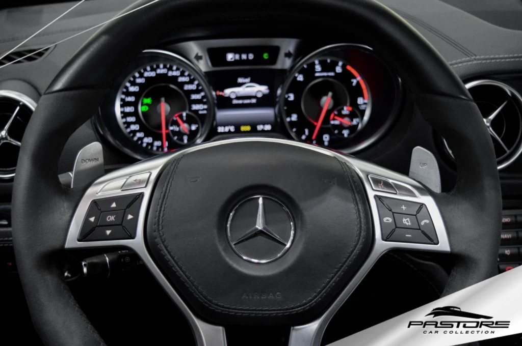 Mercedes-Benz SL63 AMG