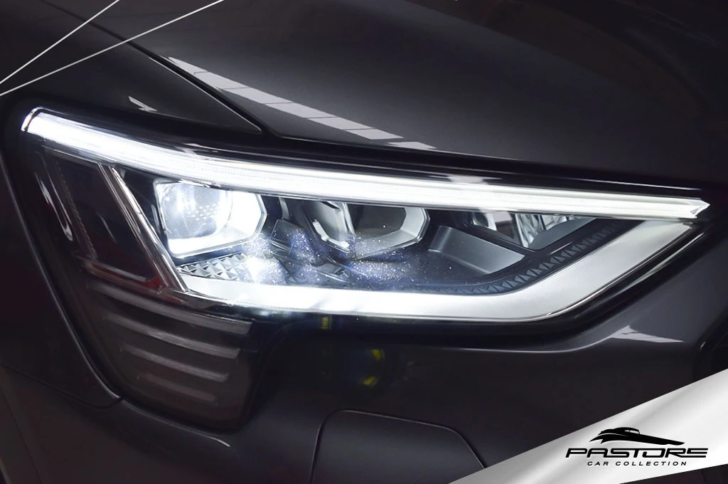 Audi E-tron Performance Black