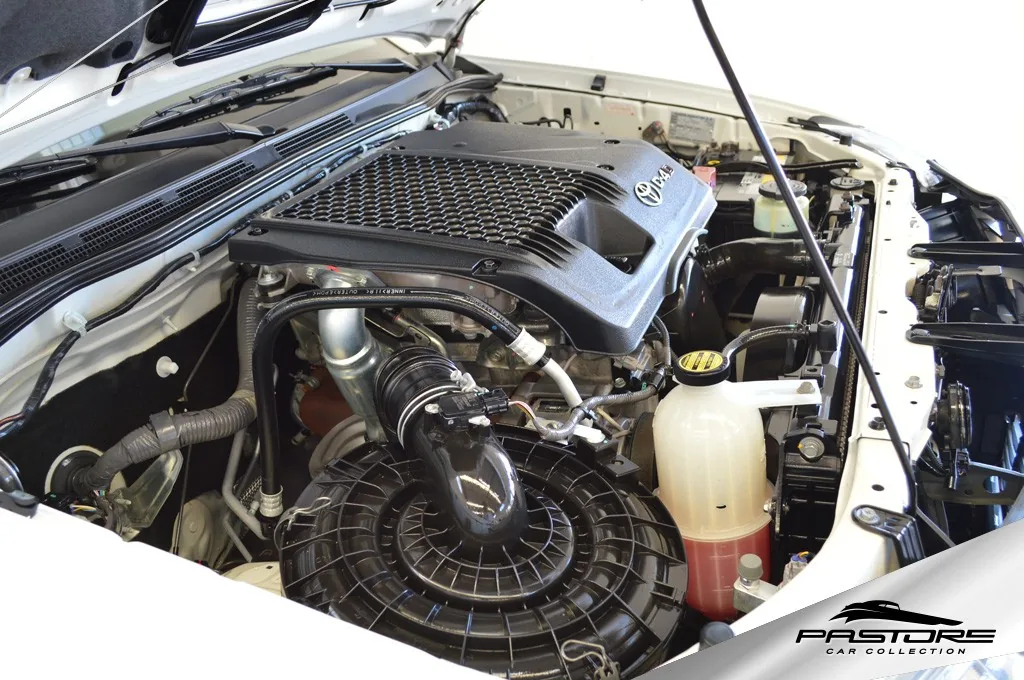 Toyota Hilux CD 4X4 SRV AT