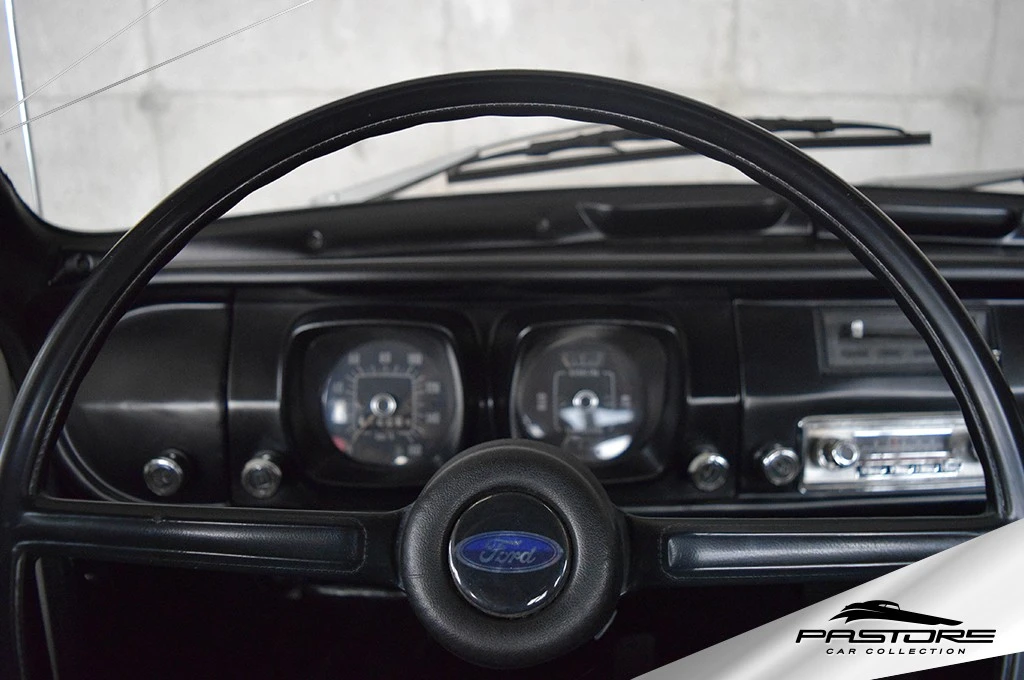 Ford Corcel Luxo
