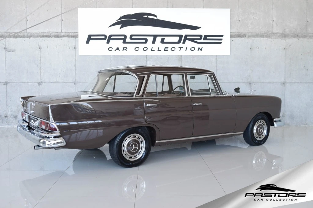 Mercedes-Benz 220 Sb